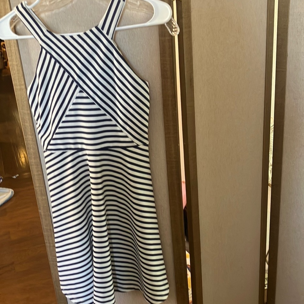 FINAL MARKDOWN Chenault girl Striped Sleeveless children’s Dress 12